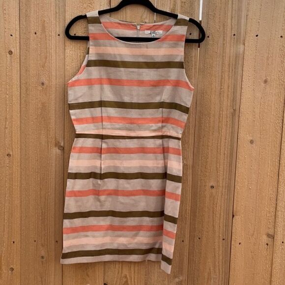 Take 50% OFF- BB Dakota Baige Striped Mini Dress, Size-6 - Picture 5 of 12